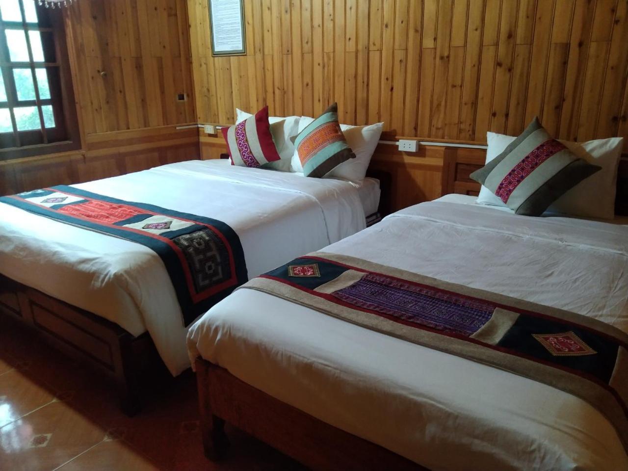 A Lin Homestay Bac Ha Exterior photo